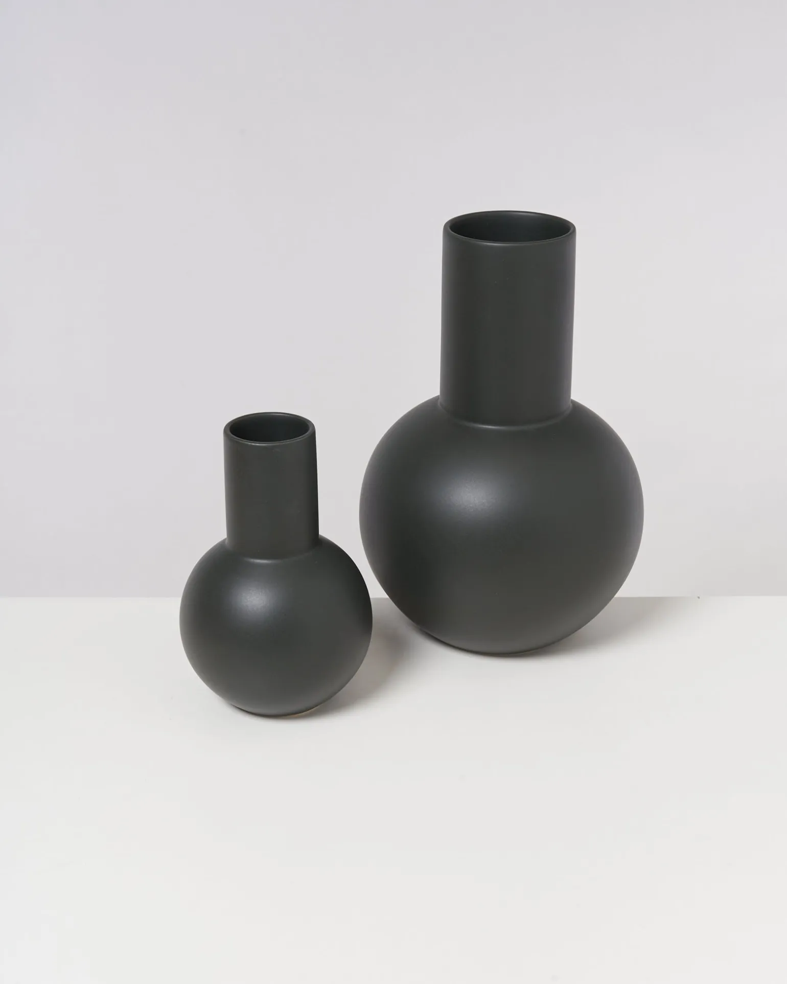 New Motel a Miio Bola Vase L - Darkgreen dark green