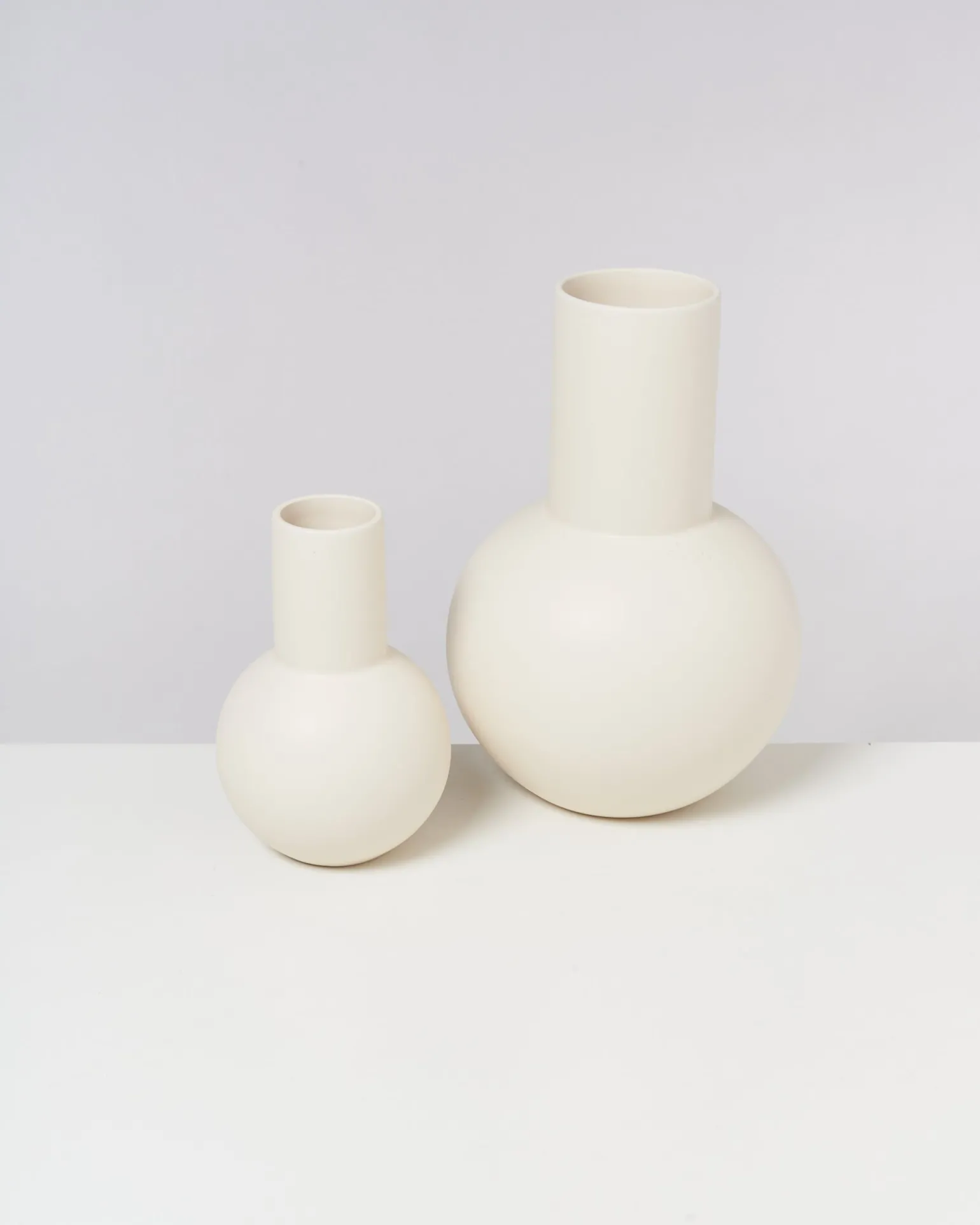 New Motel a Miio Bola Vase L - sand