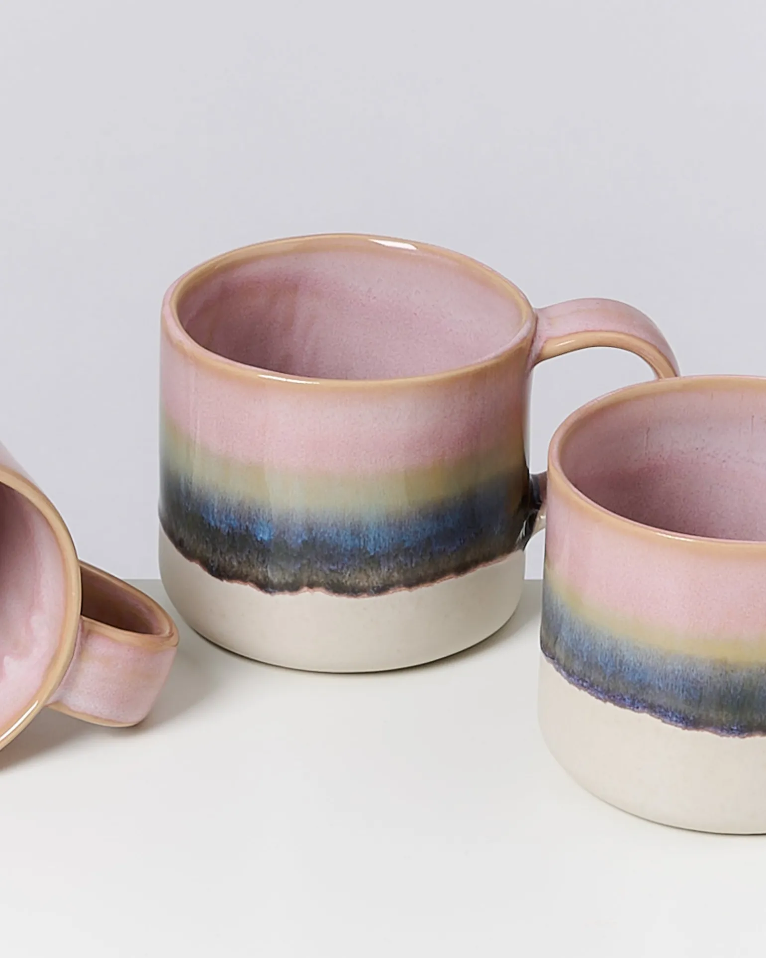 Online Motel a Miio Nódoa - Mug Dipped pink green