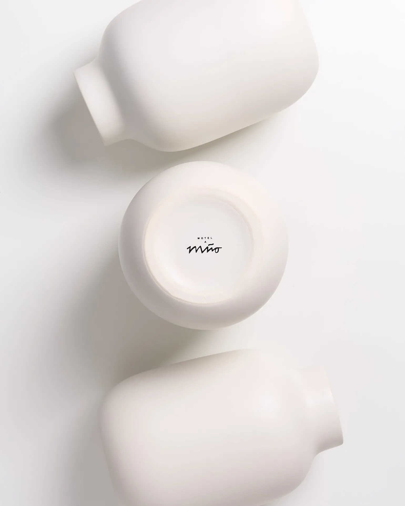 Discount Motel a Miio Nuno Vase M - Matt sand matt