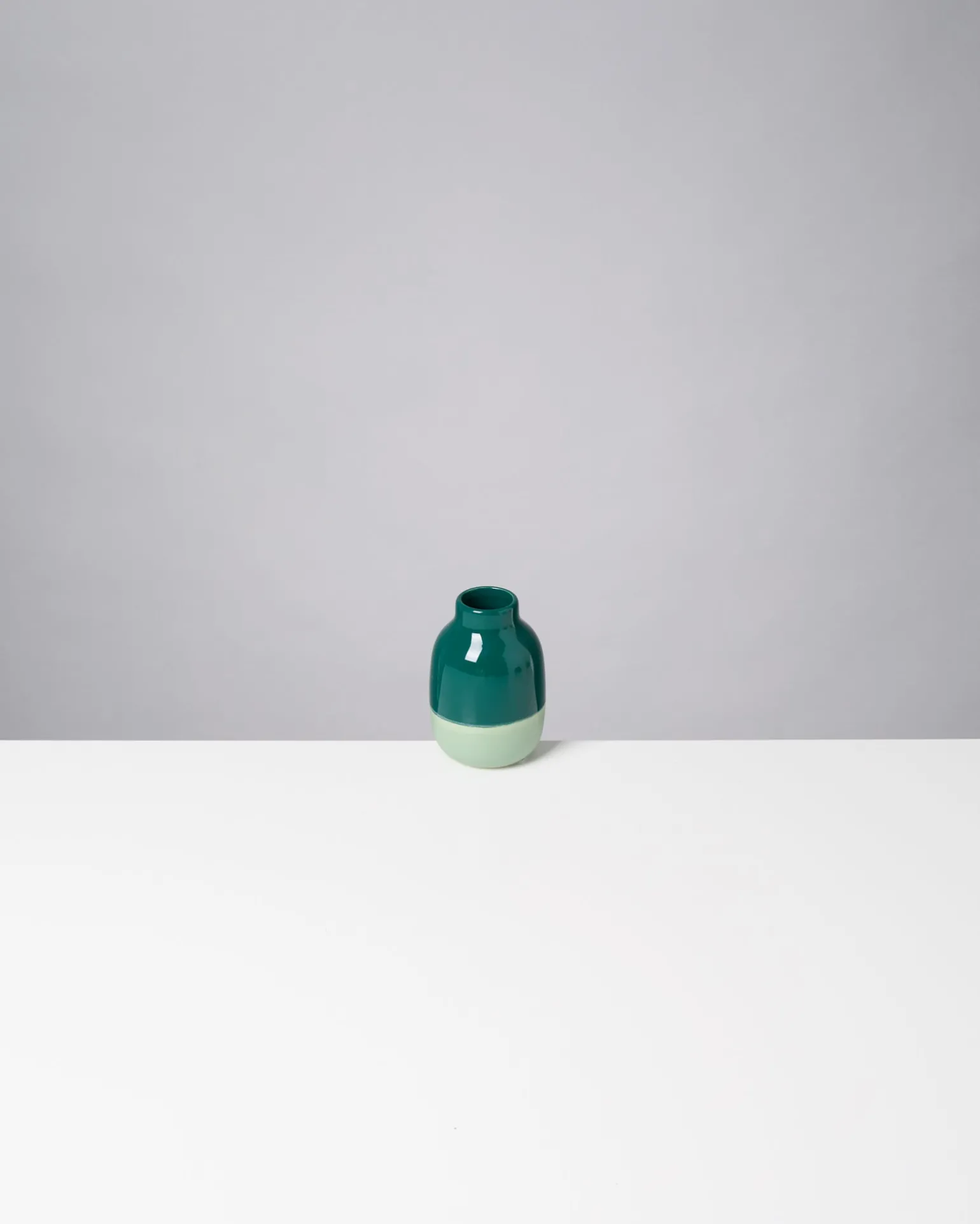 Hot Motel a Miio Nuno Vase S darkgreen sage