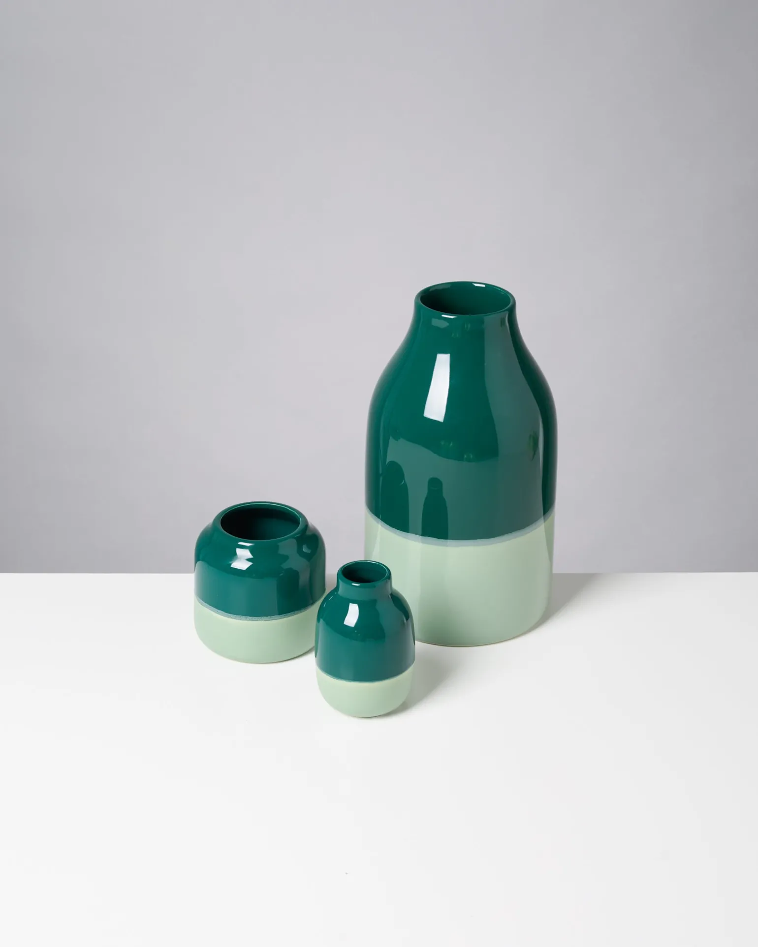 Hot Motel a Miio Nuno Vase S darkgreen sage